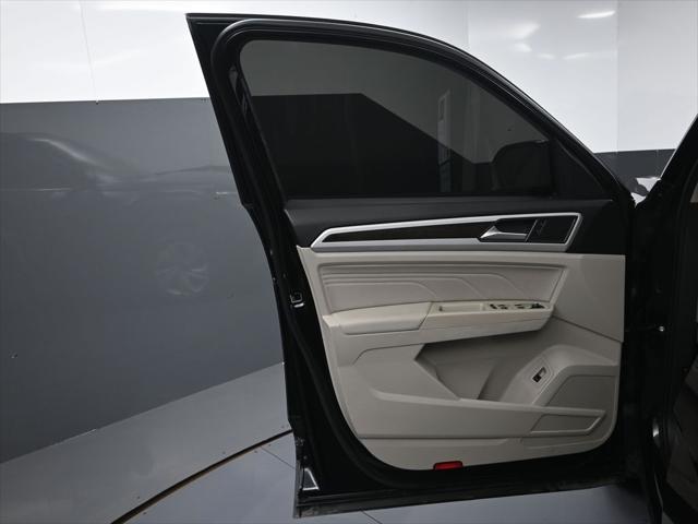 used 2021 Volkswagen Atlas car, priced at $22,000