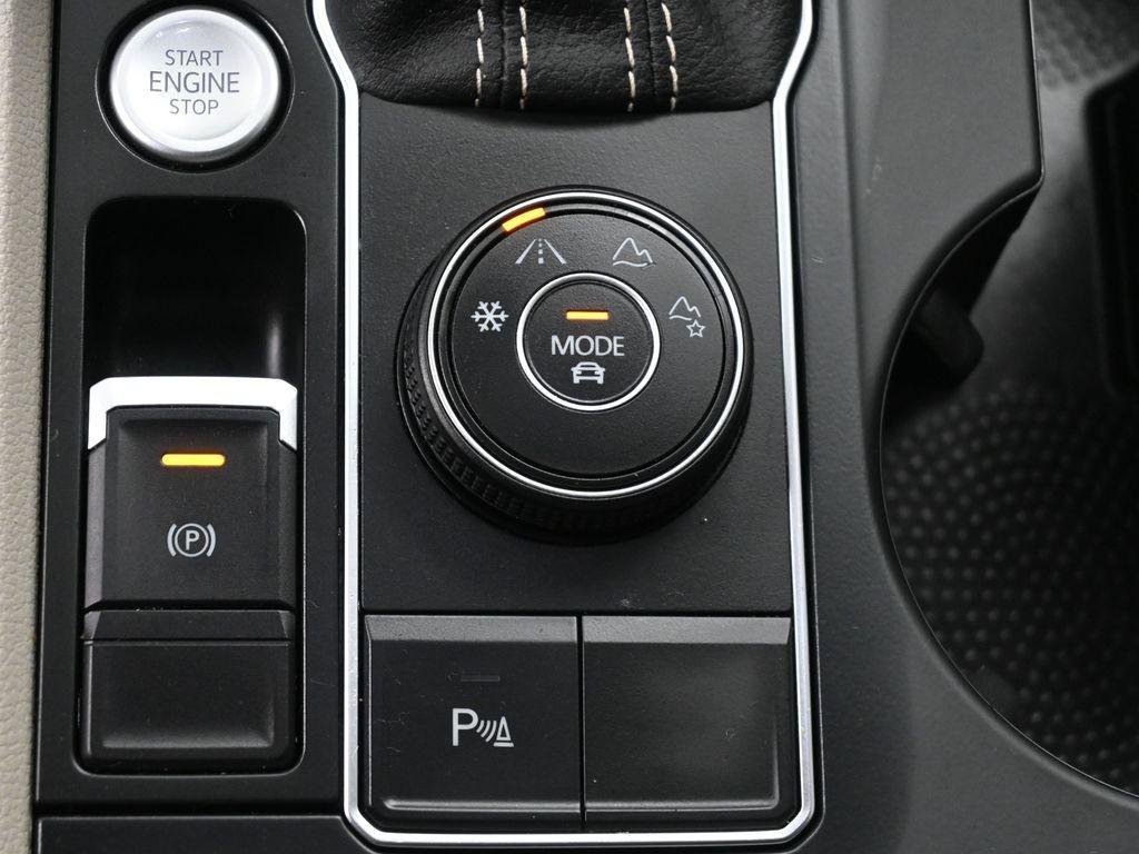 used 2021 Volkswagen Atlas car, priced at $18,500