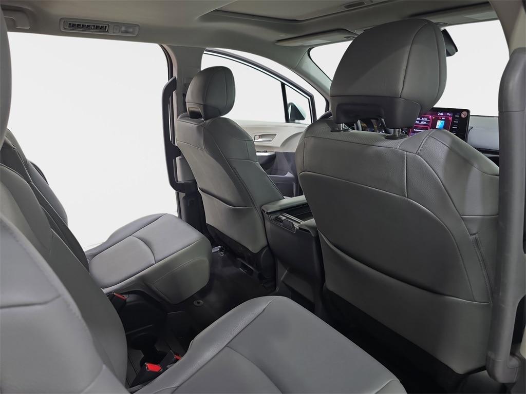 used 2023 Toyota Sienna car, priced at $39,515