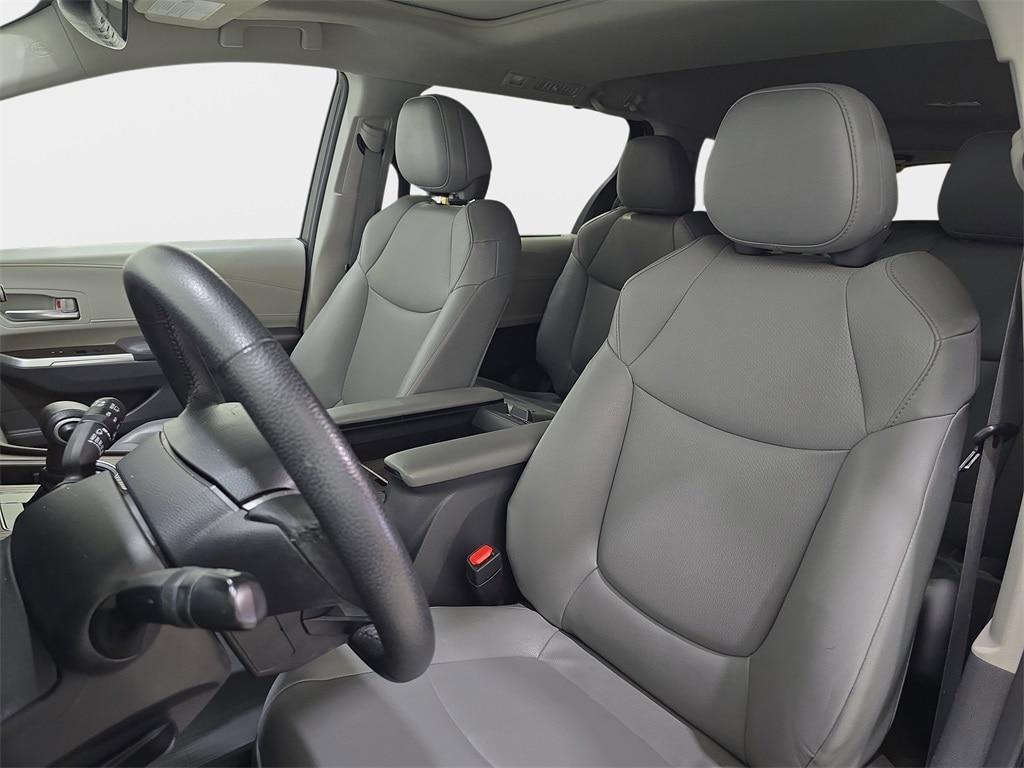 used 2023 Toyota Sienna car, priced at $39,515