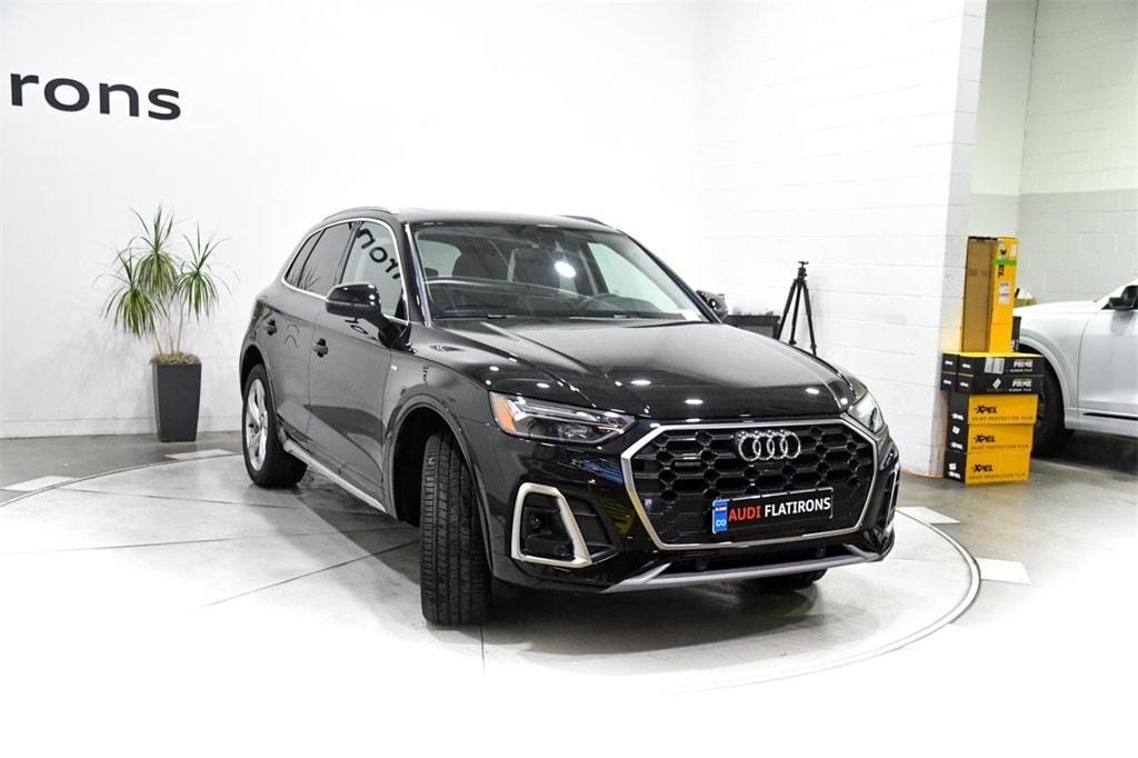 new 2025 Audi Q5 car, priced at $58,780