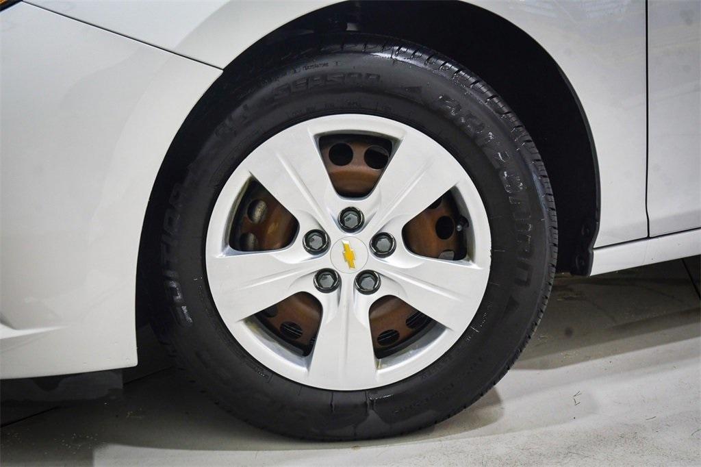 used 2018 Chevrolet Cruze car, priced at $14,825