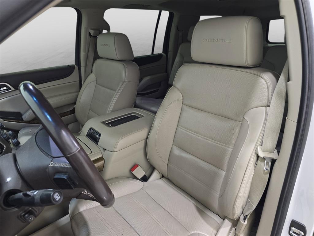 used 2016 GMC Yukon XL car, priced at $24,999