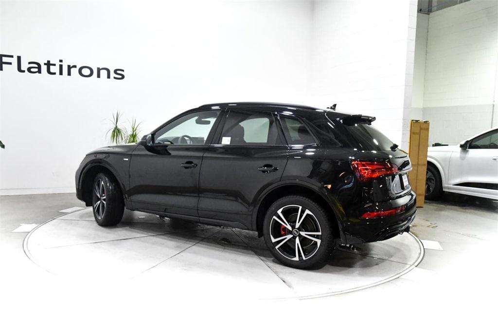 new 2025 Audi Q5 car, priced at $64,095