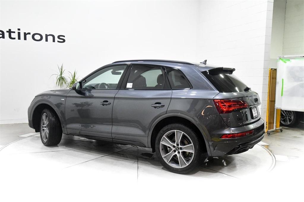 new 2025 Audi Q5 car, priced at $54,695