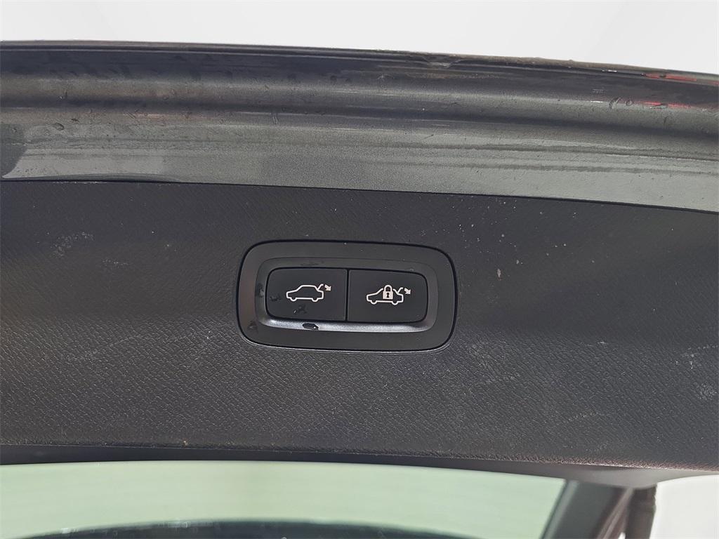 used 2017 Volvo XC90 car, priced at $21,000