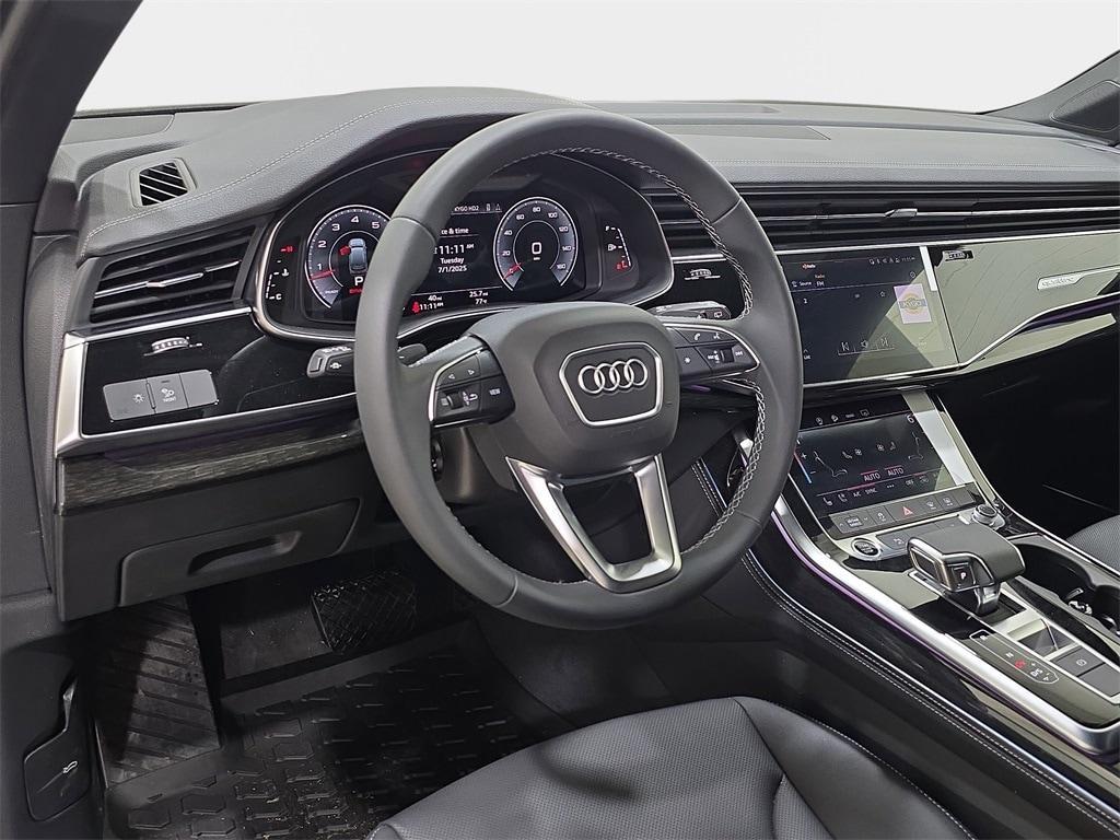 new 2025 Audi Q7 car, priced at $78,615
