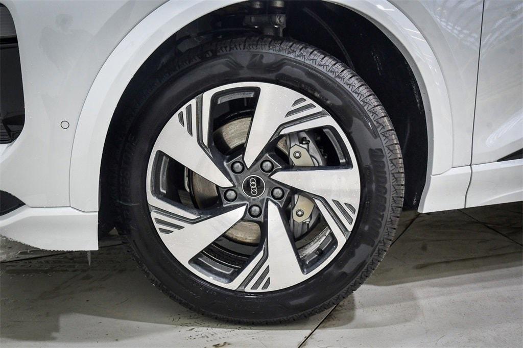 new 2025 Audi Q6 e-tron car, priced at $73,370