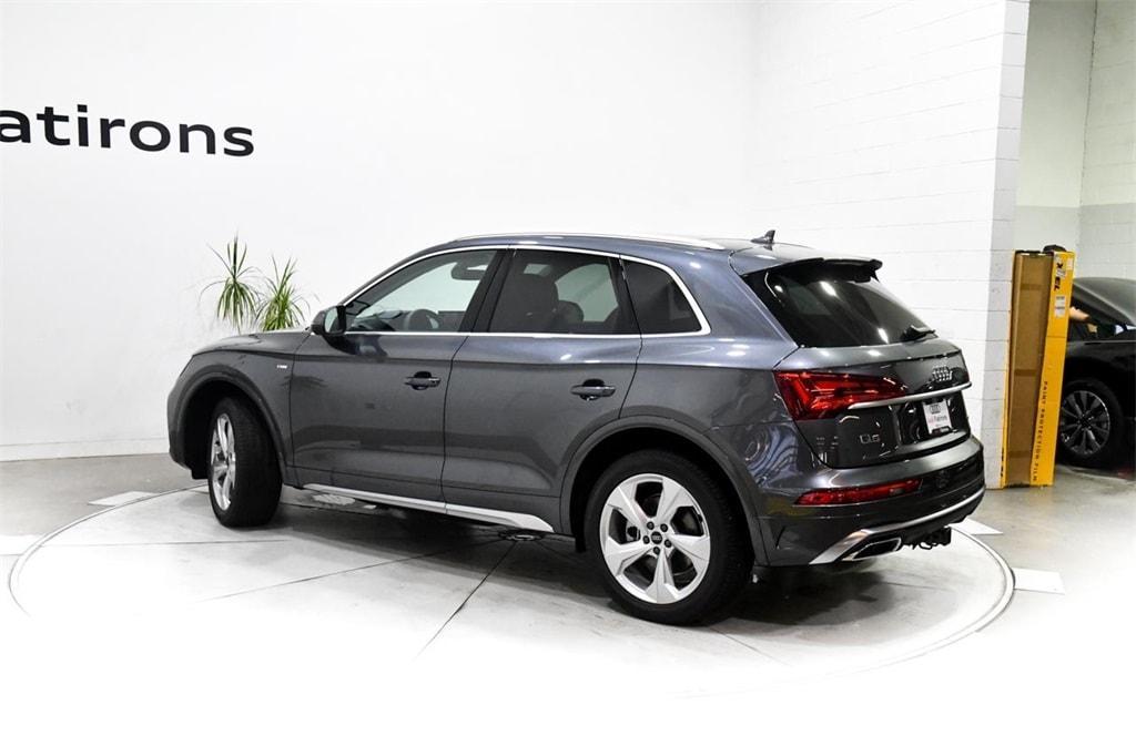 new 2025 Audi Q5 car, priced at $59,730