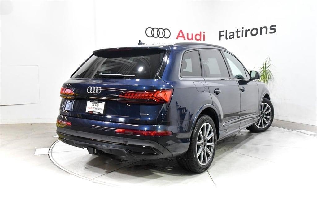 used 2024 Audi Q7 car, priced at $57,000