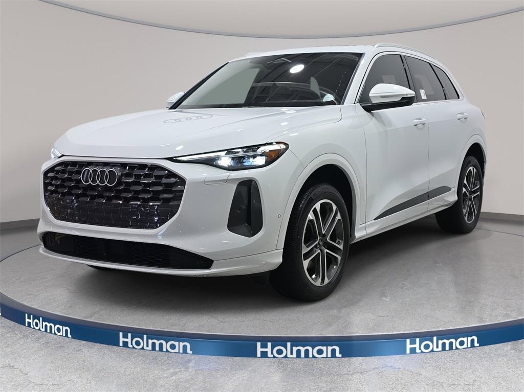 new 2025 Audi Q5 car, priced at $60,870
