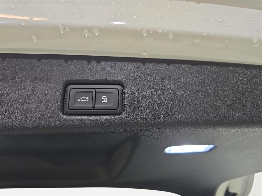 new 2025 Audi Q5 car, priced at $60,870
