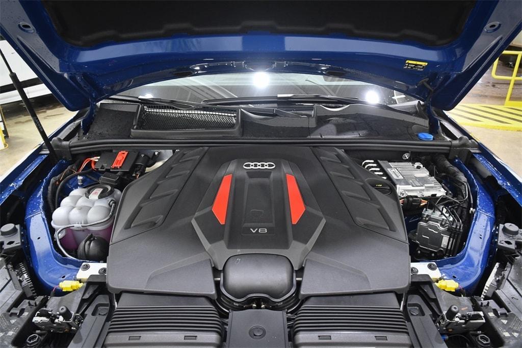 new 2025 Audi SQ7 car, priced at $112,155