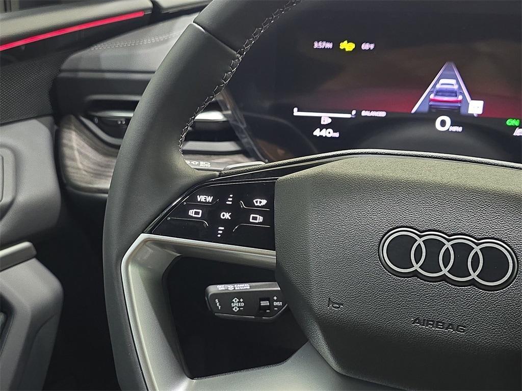 new 2025 Audi Q5 car, priced at $61,670