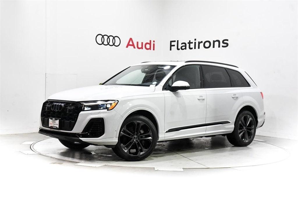 new 2025 Audi Q7 car, priced at $78,445