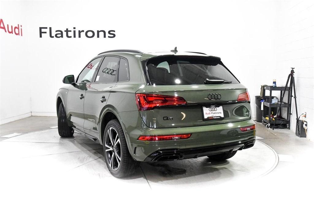 new 2025 Audi Q5 car, priced at $60,895