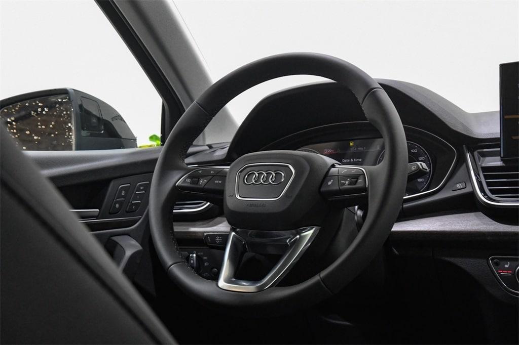 new 2025 Audi Q5 car, priced at $51,295