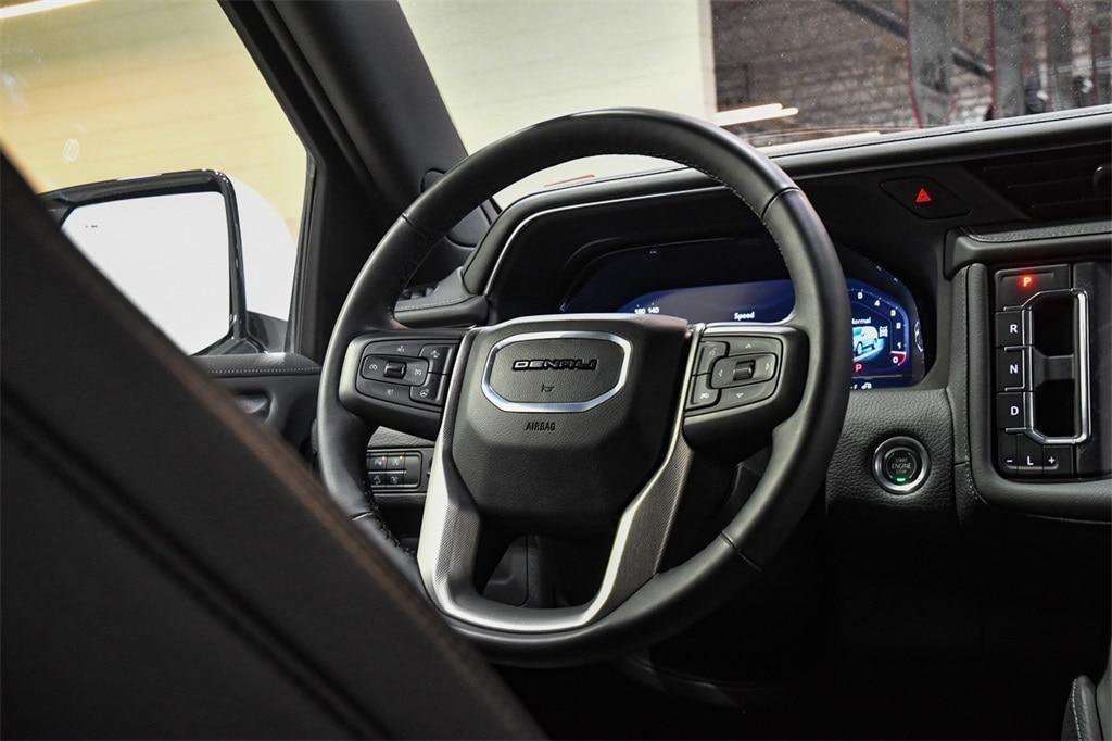 used 2024 GMC Yukon XL car, priced at $79,000