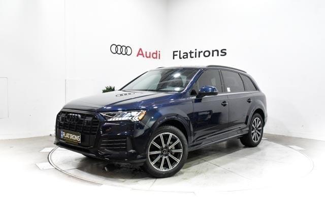 new 2024 Audi Q7 car, priced at $69,705