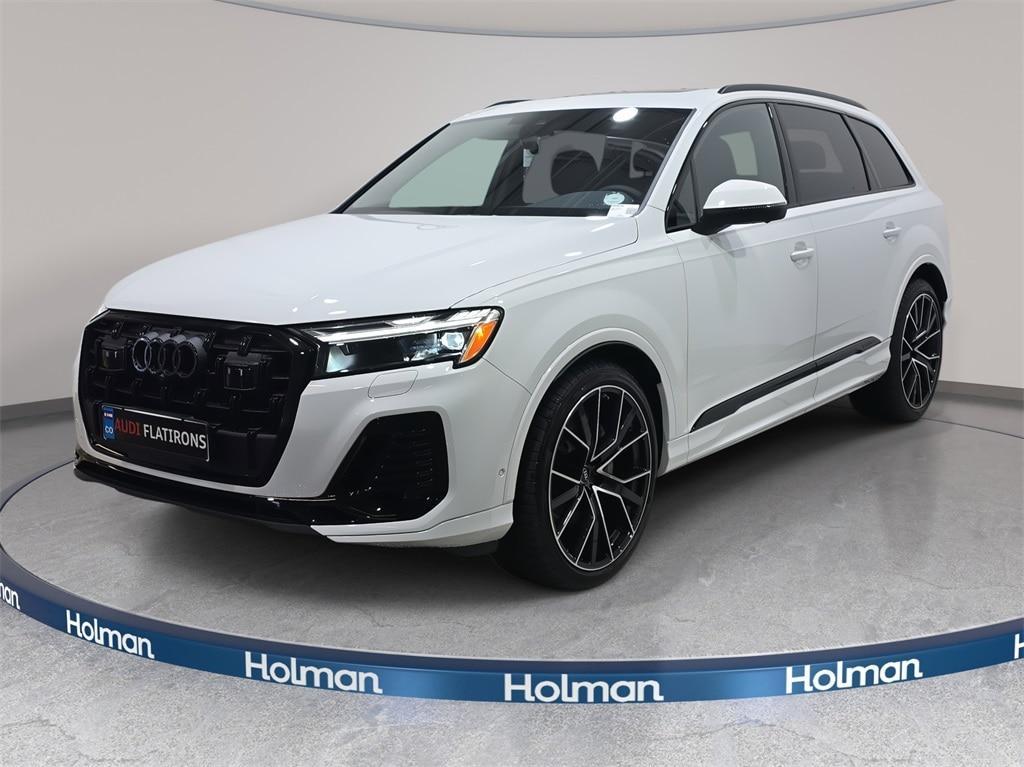 new 2025 Audi Q7 car, priced at $79,590