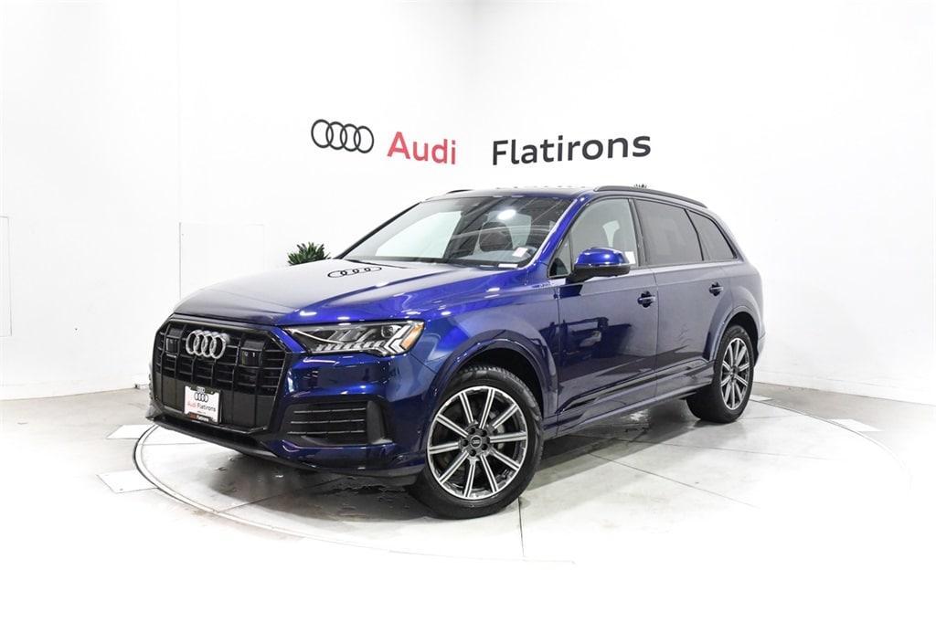 used 2024 Audi Q7 car, priced at $62,000