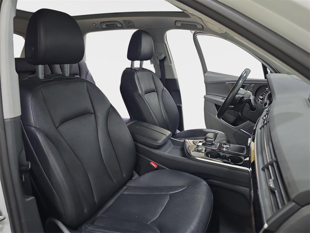 used 2018 Audi Q7 car, priced at $21,235