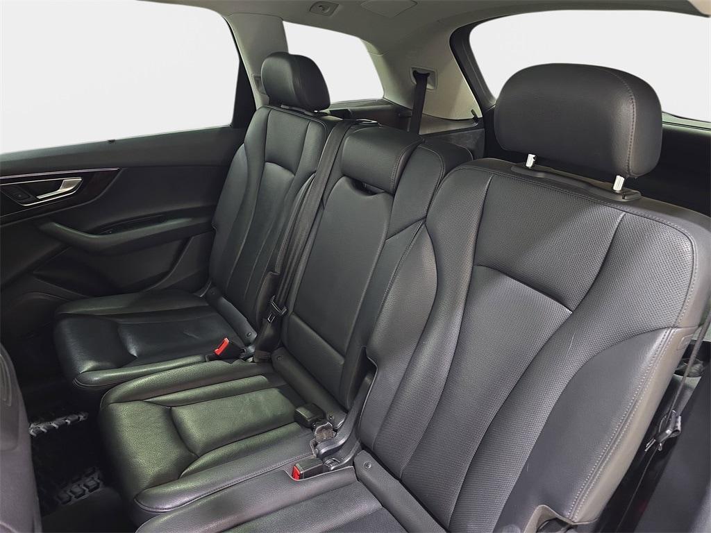 used 2018 Audi Q7 car, priced at $21,235