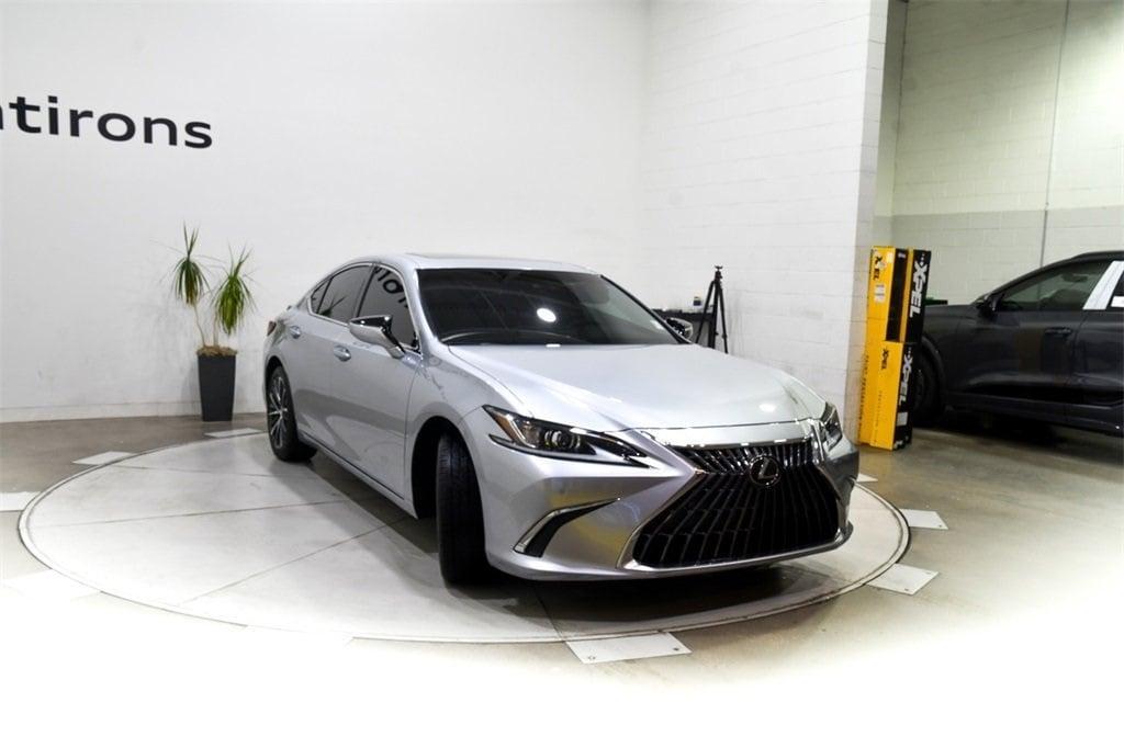 used 2023 Lexus ES 300h car, priced at $41,265