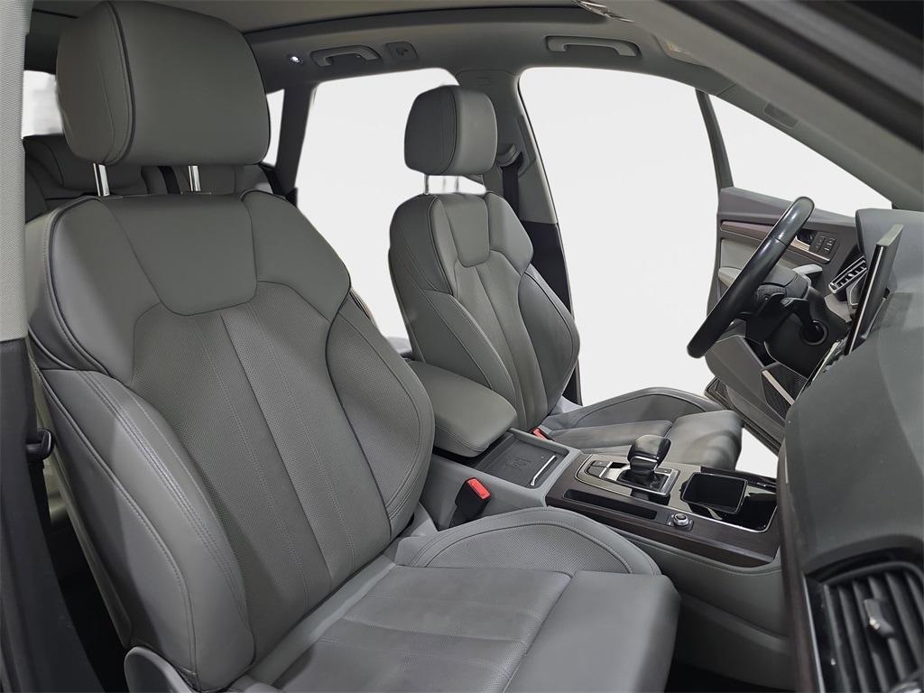 used 2021 Audi Q5 car, priced at $32,689