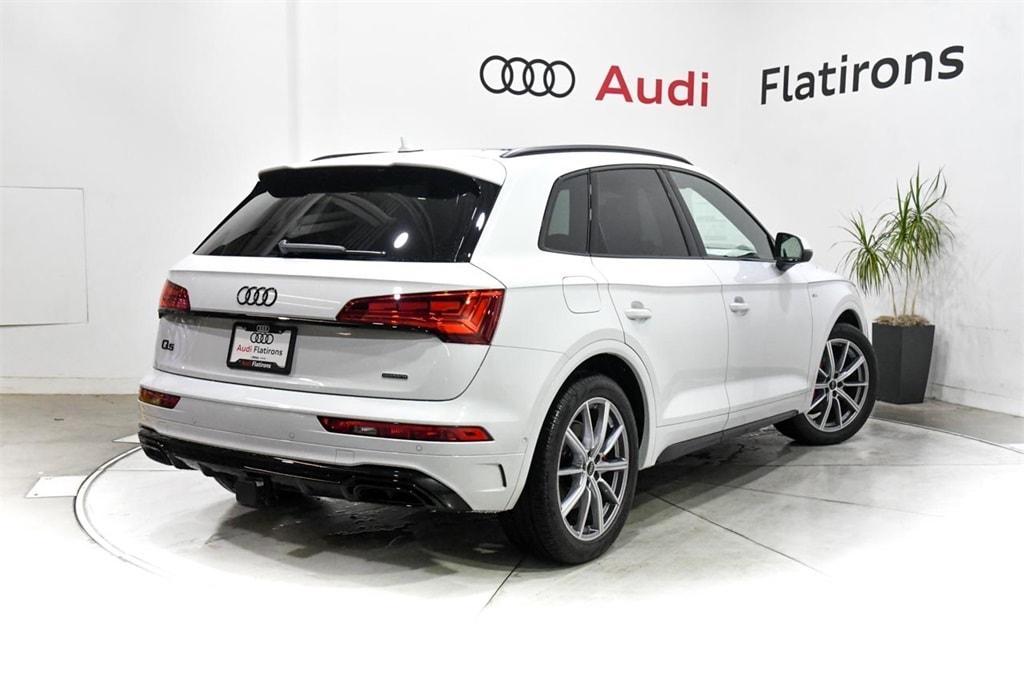 new 2024 Audi Q5 e car, priced at $76,390