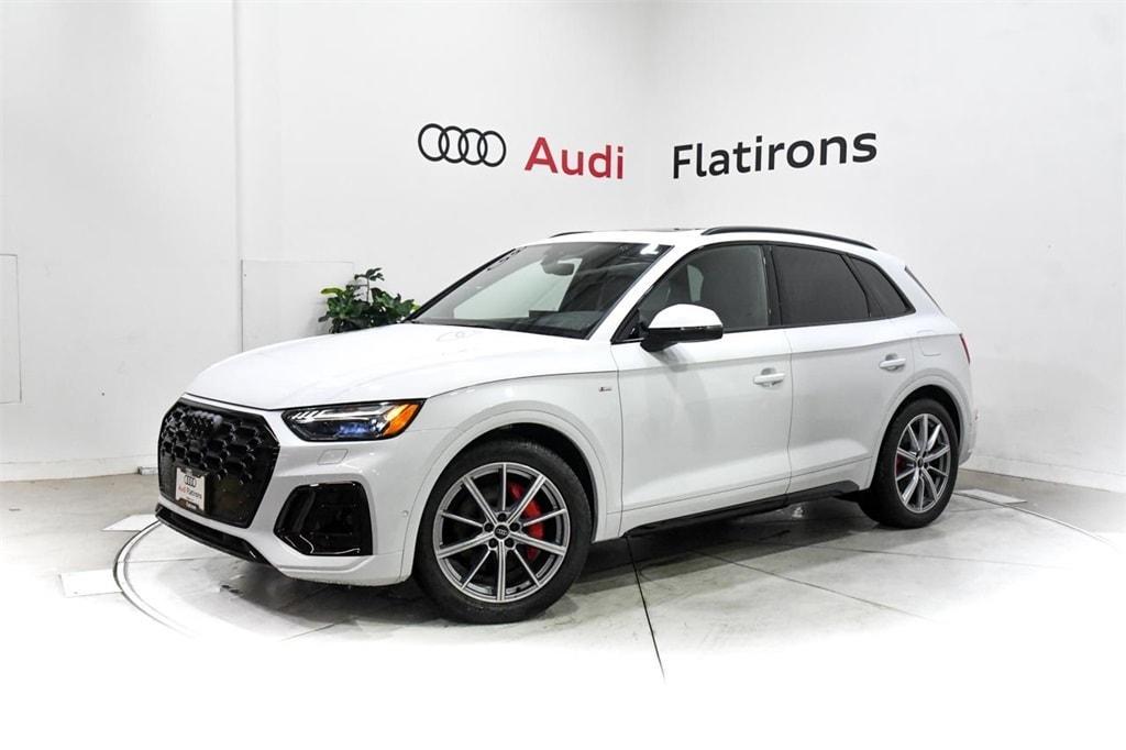 new 2024 Audi Q5 e car, priced at $76,390