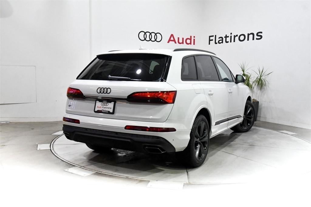 new 2025 Audi Q7 car, priced at $77,190