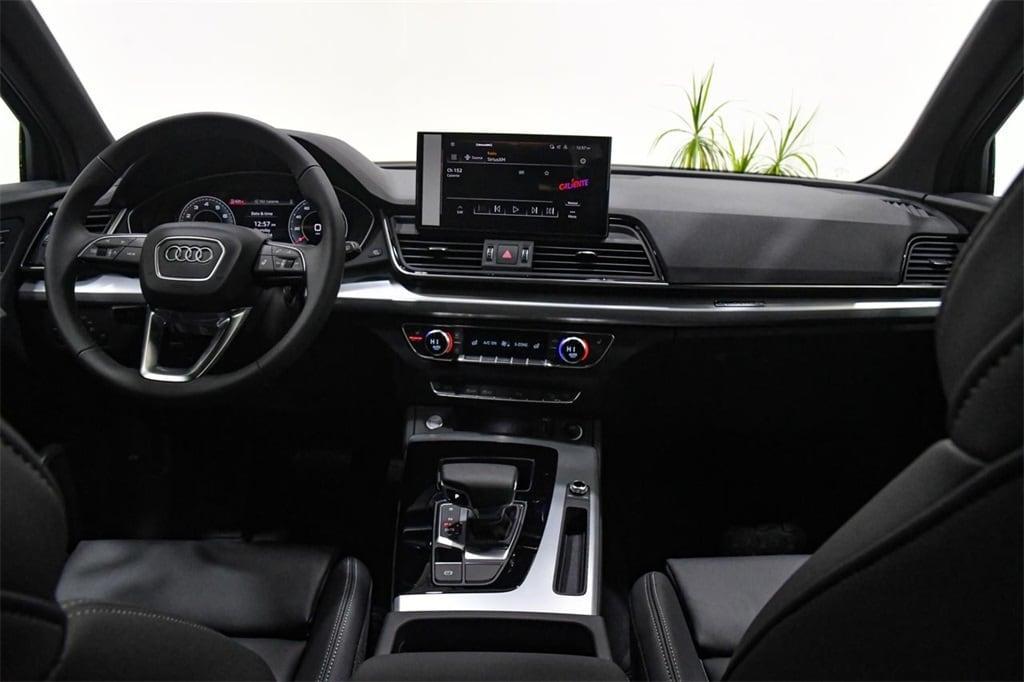 new 2025 Audi Q5 car, priced at $54,695