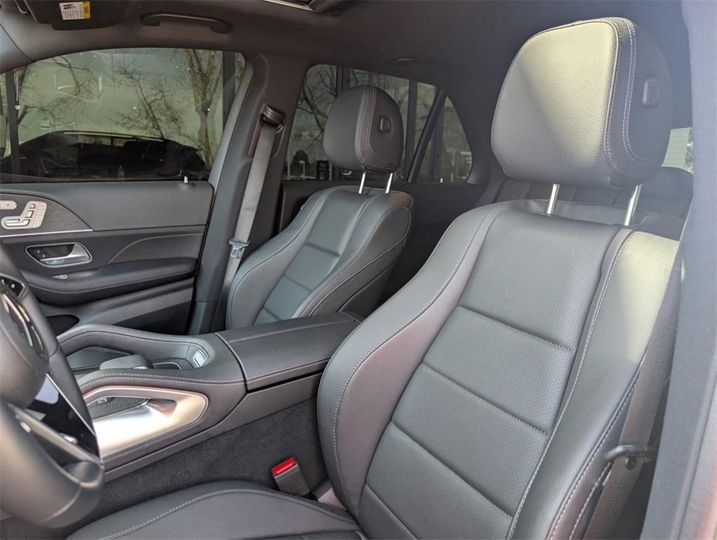 used 2025 Mercedes-Benz GLE 350 car, priced at $63,000