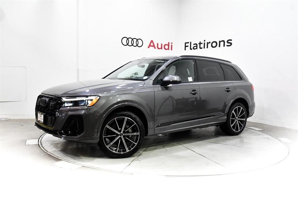 new 2025 Audi Q7 car, priced at $73,150