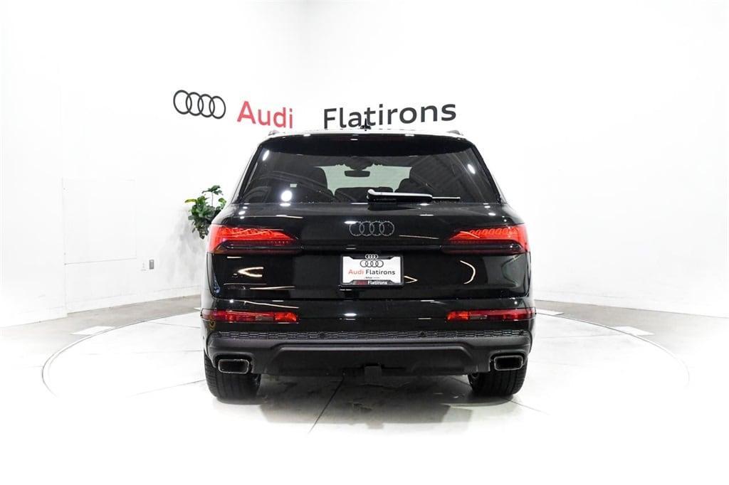 new 2025 Audi Q7 car, priced at $78,535