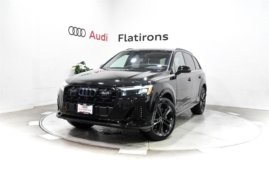 new 2025 Audi Q7 car, priced at $78,535