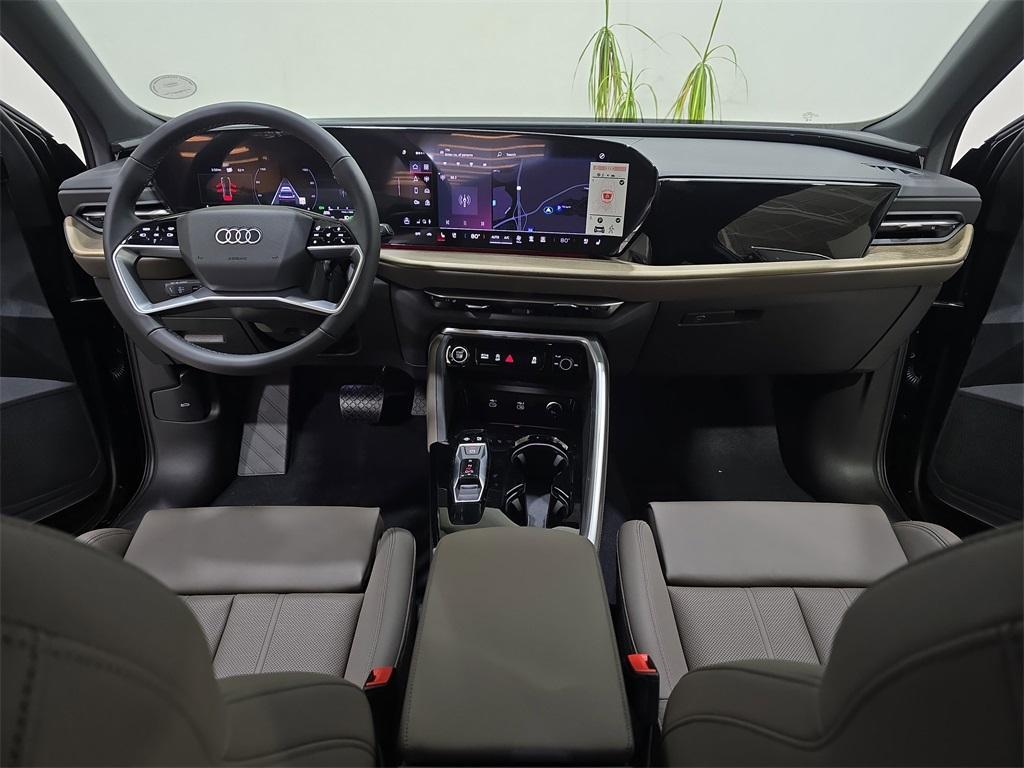 new 2025 Audi Q5 car, priced at $61,995