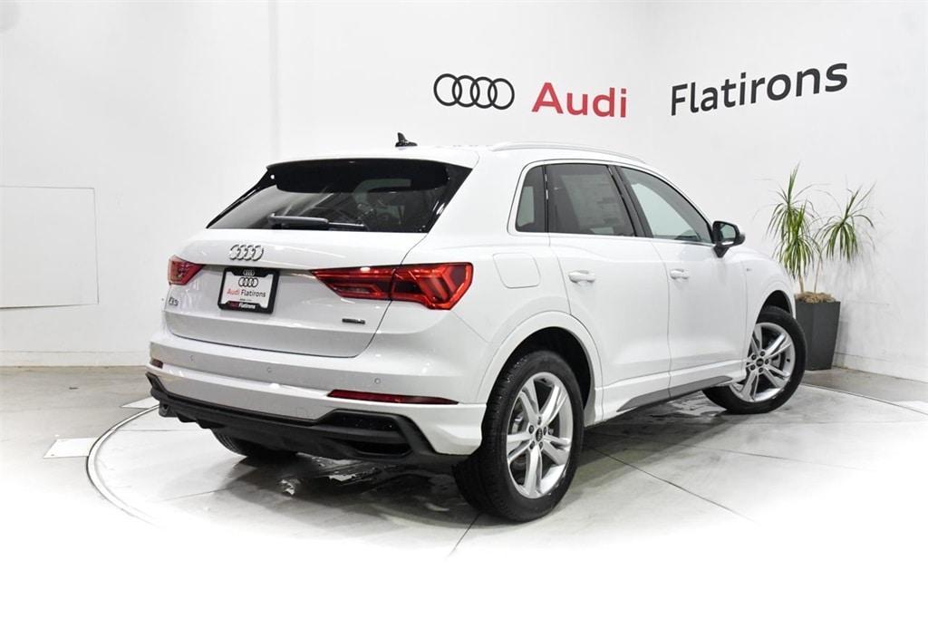 new 2024 Audi Q3 car, priced at $47,956