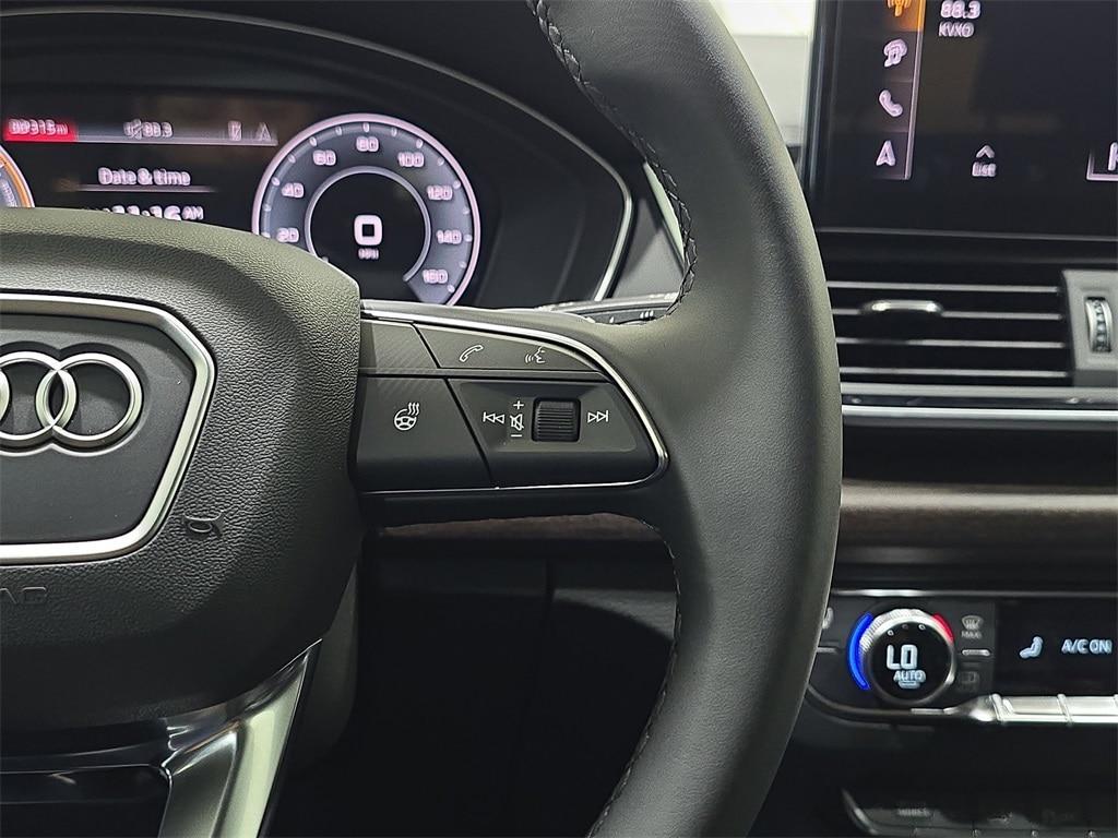 new 2025 Audi Q5 car, priced at $67,680
