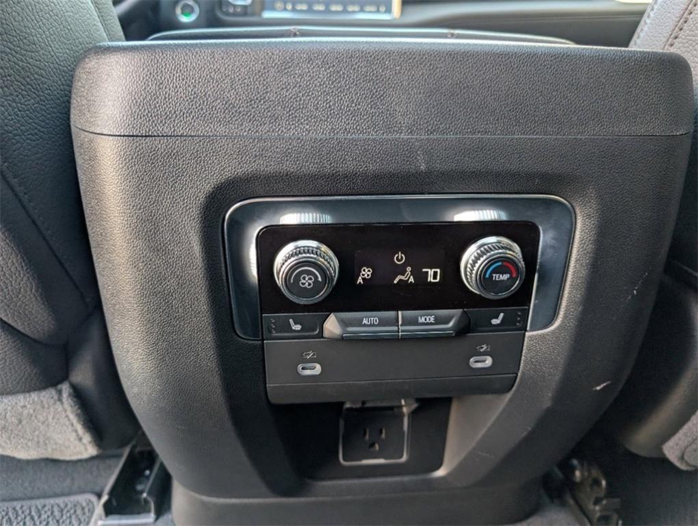 used 2024 GMC Yukon XL car, priced at $78,685