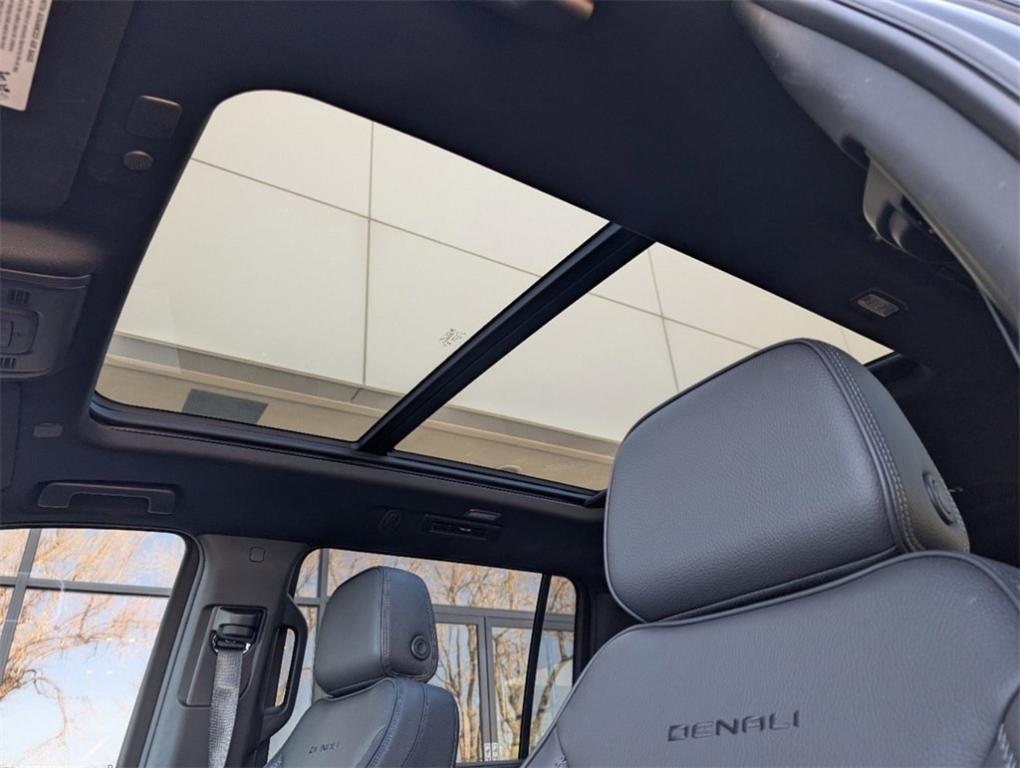 used 2024 GMC Yukon XL car, priced at $78,685