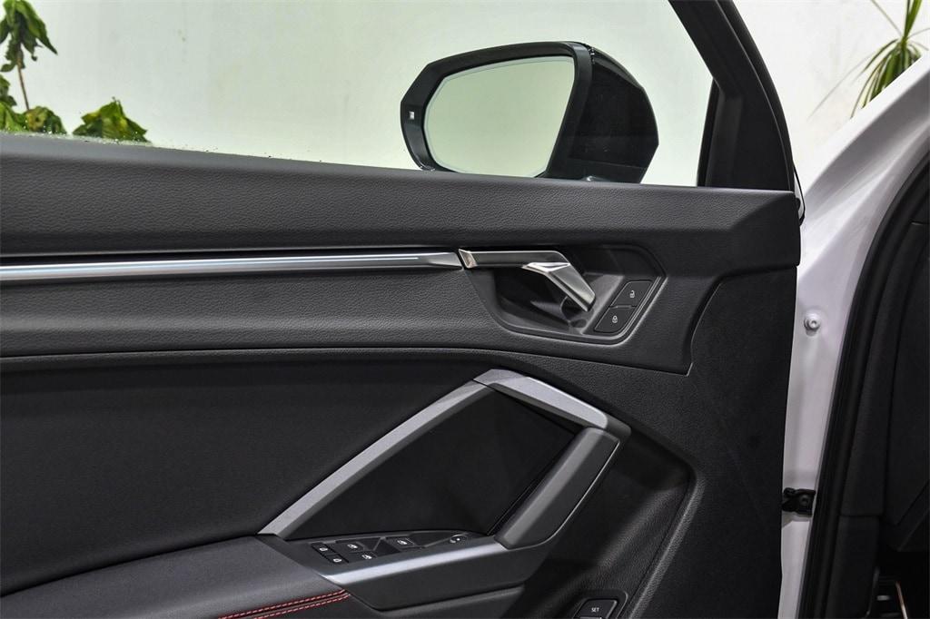 new 2025 Audi Q3 car, priced at $47,805