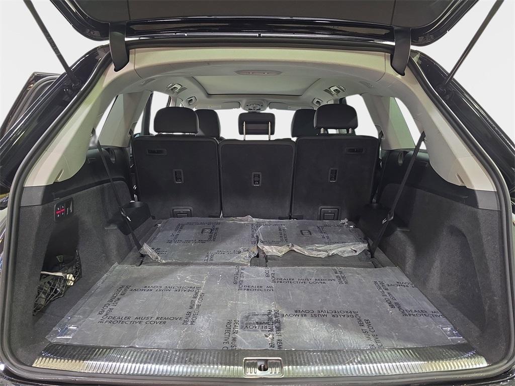 used 2023 Audi Q7 car, priced at $46,000