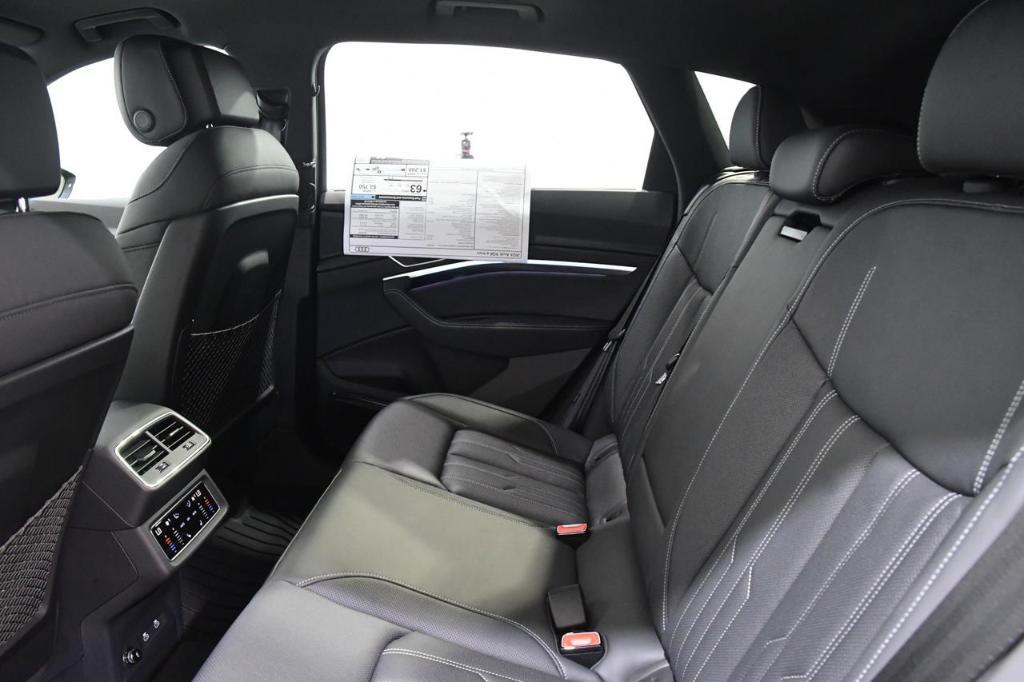 new 2024 Audi SQ8 e-tron car, priced at $105,060