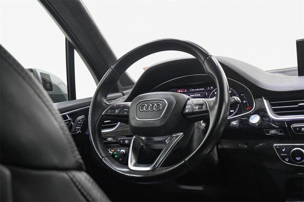 used 2017 Audi Q7 car, priced at $23,830