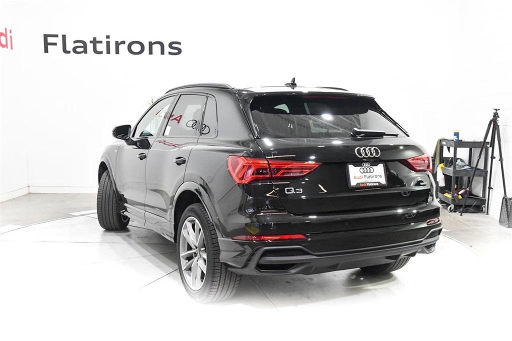 new 2024 Audi Q3 car, priced at $47,470