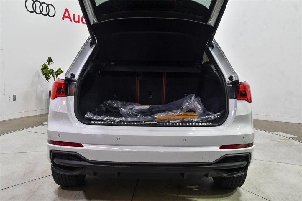 new 2025 Audi Q3 car, priced at $47,895