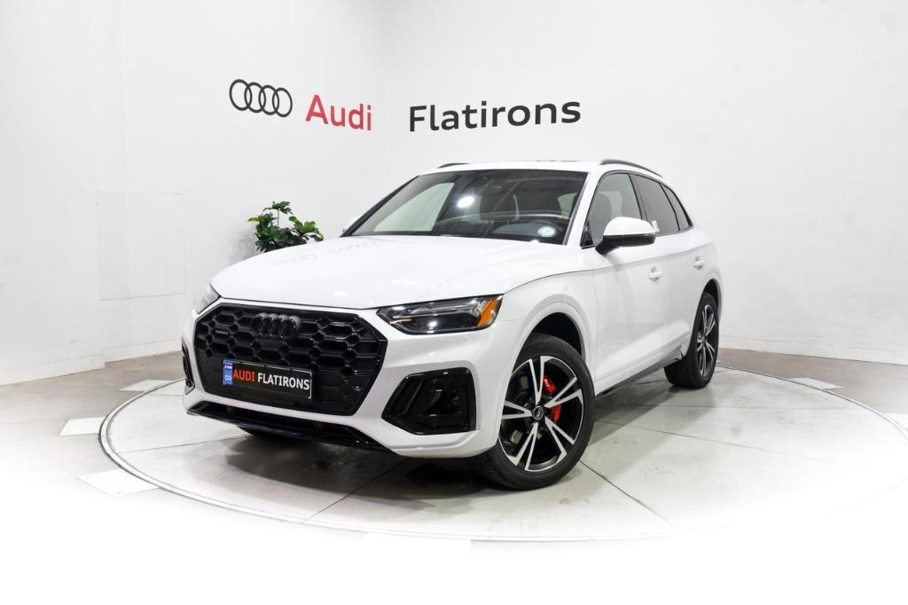 new 2025 Audi Q5 car, priced at $59,945