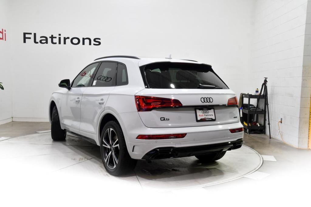 new 2025 Audi Q5 car, priced at $59,945